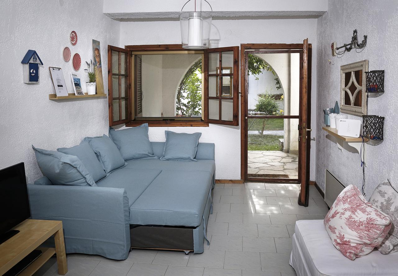 #Luxlikehome-Siviri Cute エクステリア 写真
